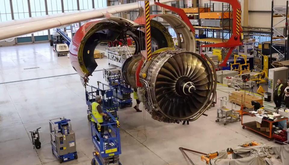  Virgin Atlantic has released a behind-the-scenes video that shows how much work goes into changing an engine on an Airbus A340-600