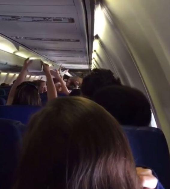  The cabin crew on a recent Southwest Airlines flight started a loo roll race to keep passengers occupied