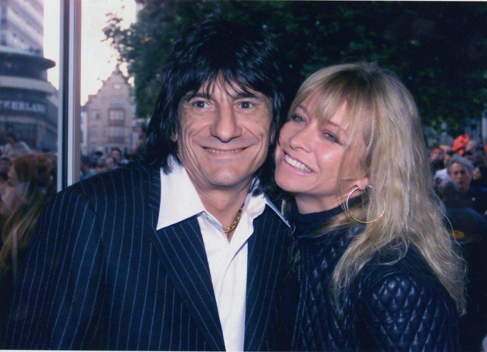  Ronnie Wood was married to Jo from 1985-2008 but they met in 1977