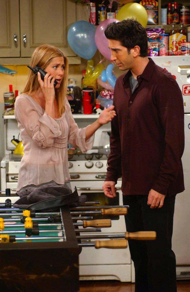  Ross was controlling and tried to sabotage Rachel's career as he was desperate to keep her, claims the theory