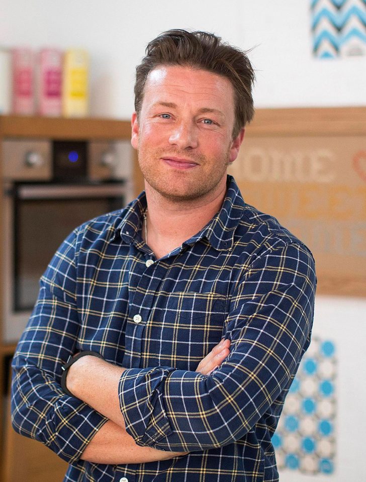  Jamie Oliver has compared fellow celebrity chef Gordon Ramsay to a dementia sufferer