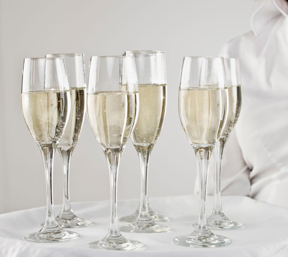  Share the bubbly round at a bargain price