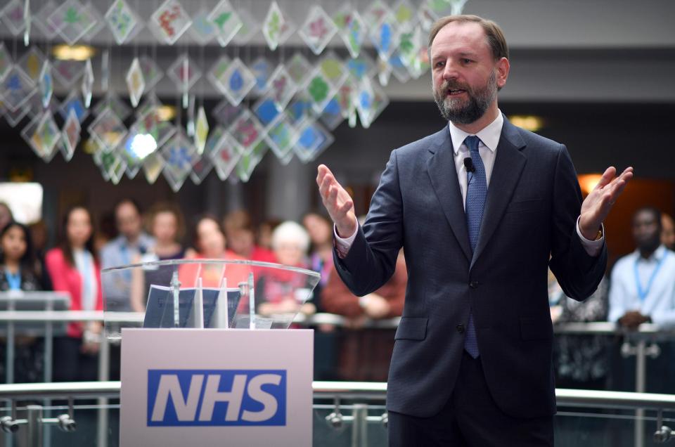  NHS head Simon Stevens has admitted delays for routine ops are set to grow