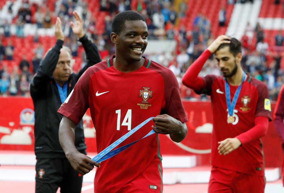 West Ham have reignited their interest in Portugal international William Carvalho