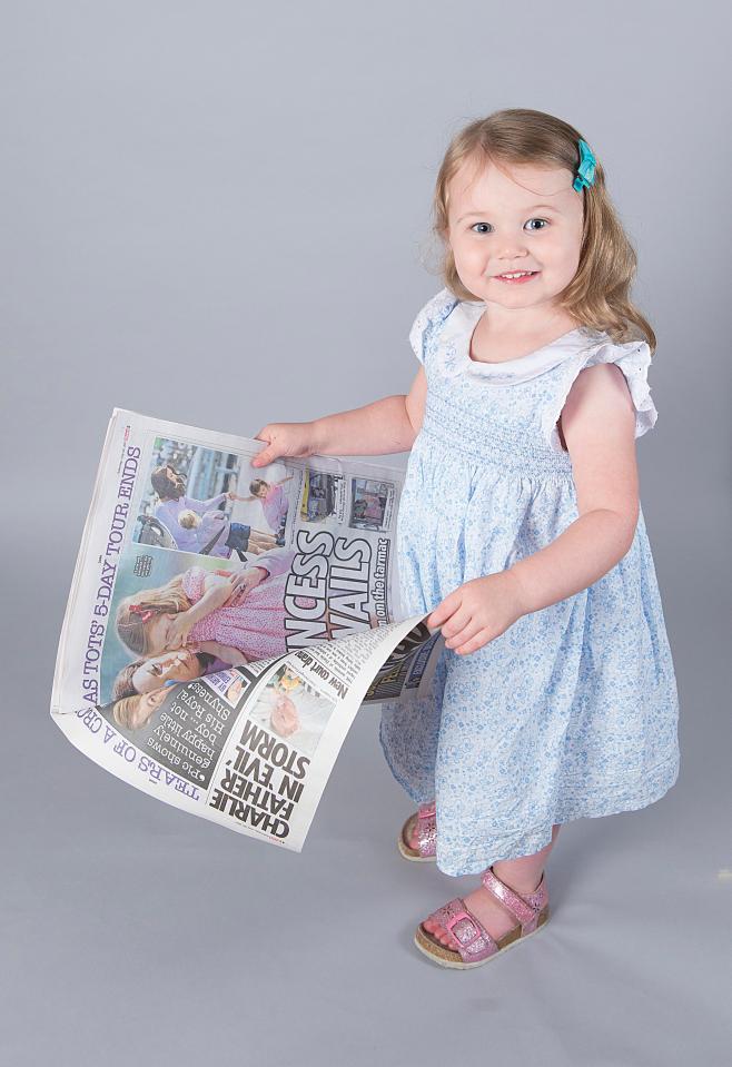  Two-year-old Genesis Stone looks so much like Princess Charlotte she thinks she is her