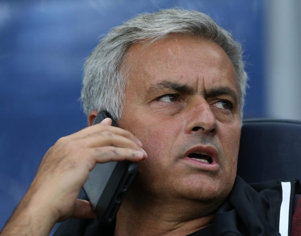  Jose Mourinho is doing deals to build a physical Man Utd team