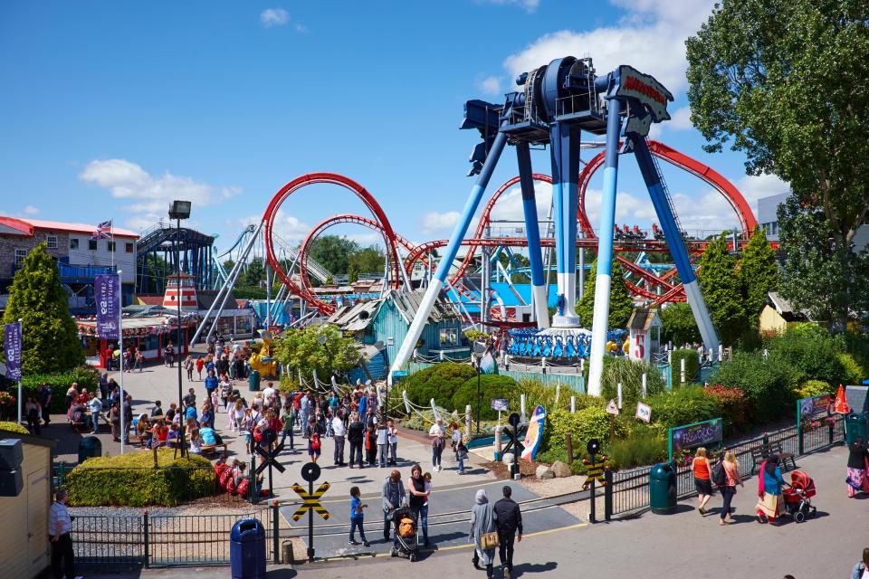  Drayton Manor has a half-price ticket sale on today