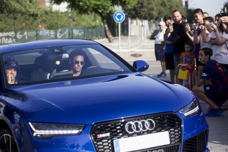  Neymar arrived for training at Barcelona - but told team-mates he will be leaving for PSG