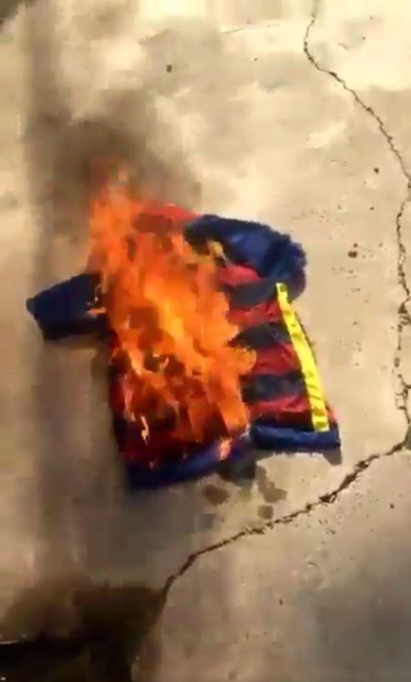 Angry Barcelona fans have been burning their Neymar shirts