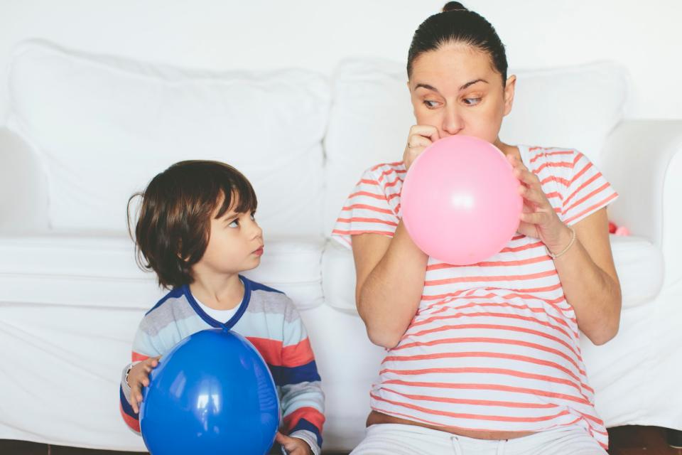  Travelling parents swear by the humble balloon for keeping kids occupied on the cheap