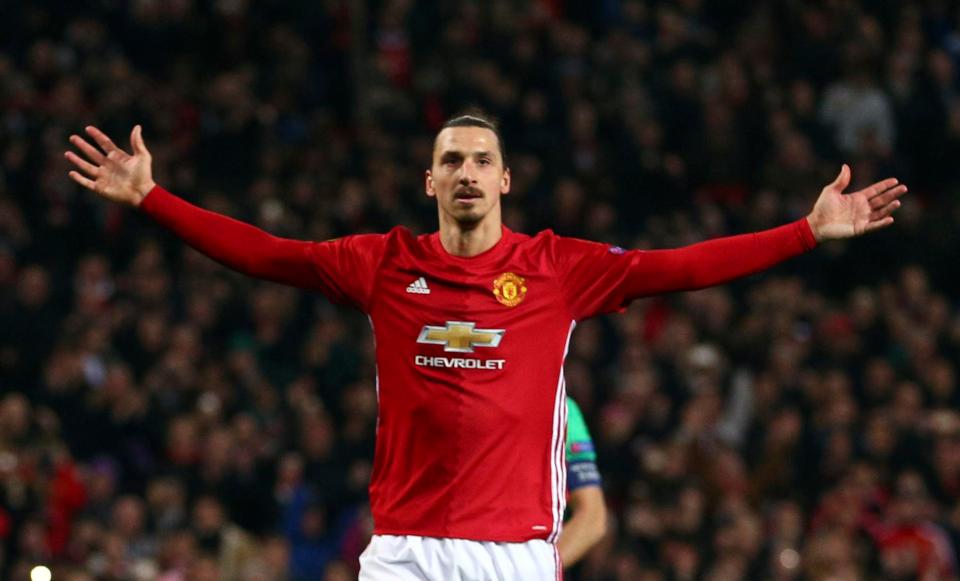 Zlatan Ibrahimovic is close to signing a new deal with Manchester United