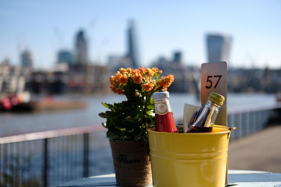  Pubs can charge a pretty penny for sauces and dips