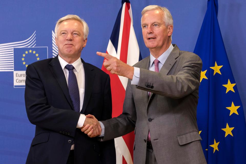  EU's lead Brexit negotiator Michel Barnier hinted talks on trade could be delayed until December due to divorce bill row