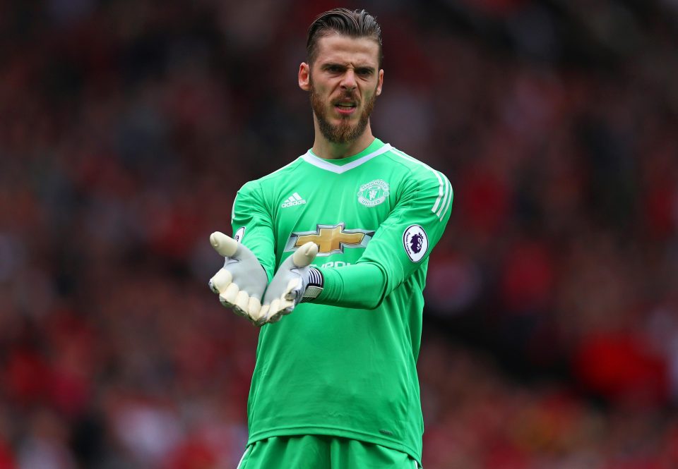 David De Gea would welcome Real Madrid move but has contract until 2019