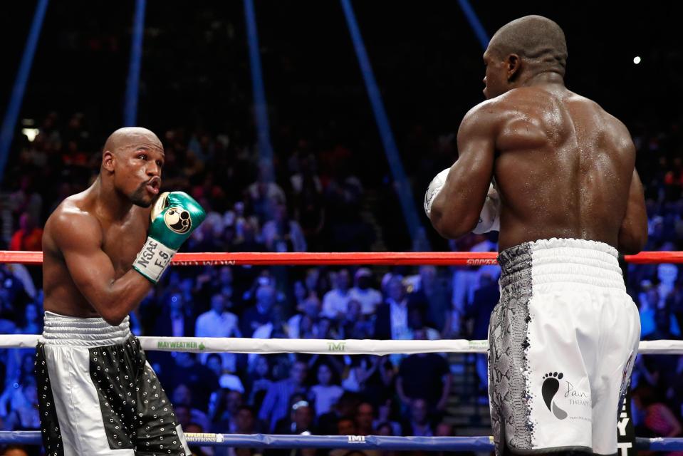  Floyd Mayweather hasn't fought since he outpointed Andre Berto back in September 2015