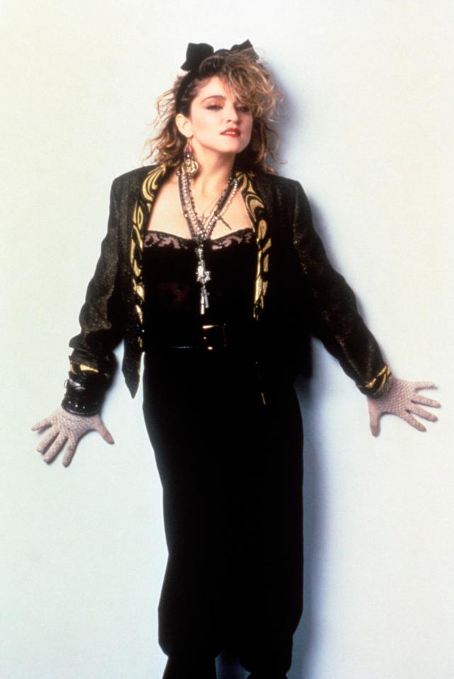  Madonna effortlessly blended the cool and classy with the contemporary and unique in this look