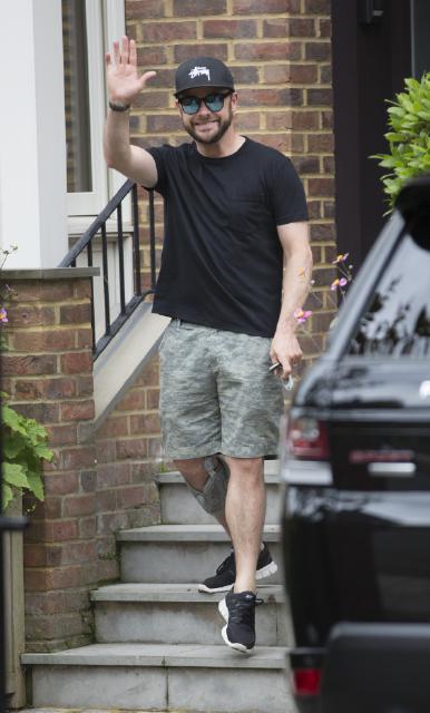  Cheery Ant gave a wave to fans and was seen wearing his leg brace