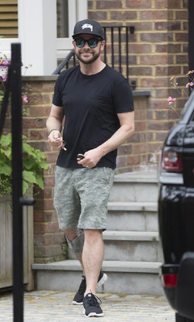  He clutched his car keys as he prepared to run errands in the heatwave