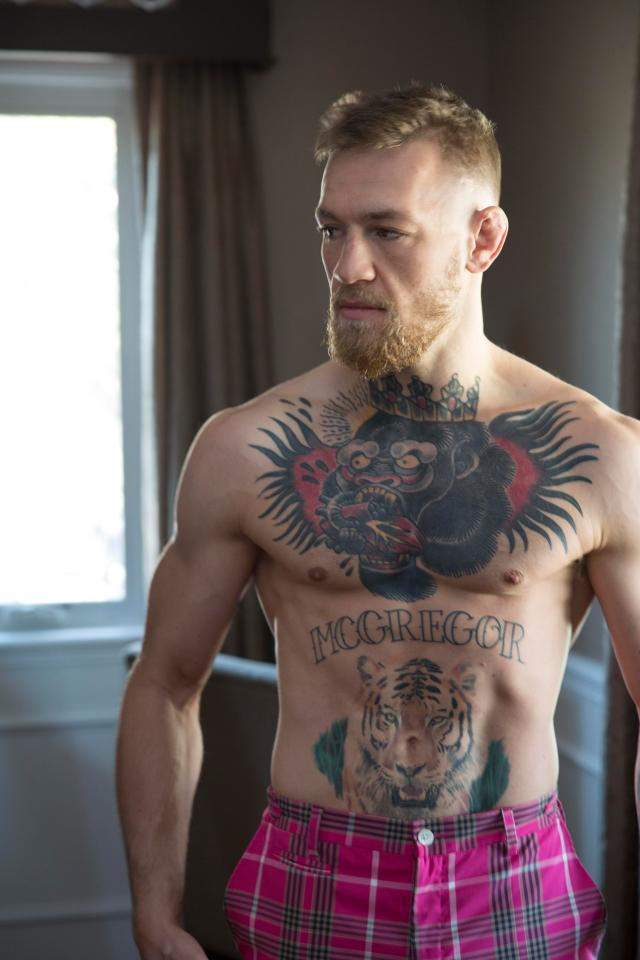  Conor McGregor could create history on Saturday if he can topple the great Mayweather