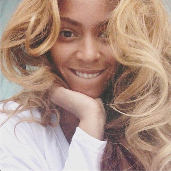  Beyonce in a candid snap she posted on Instagram for her 106 million followers