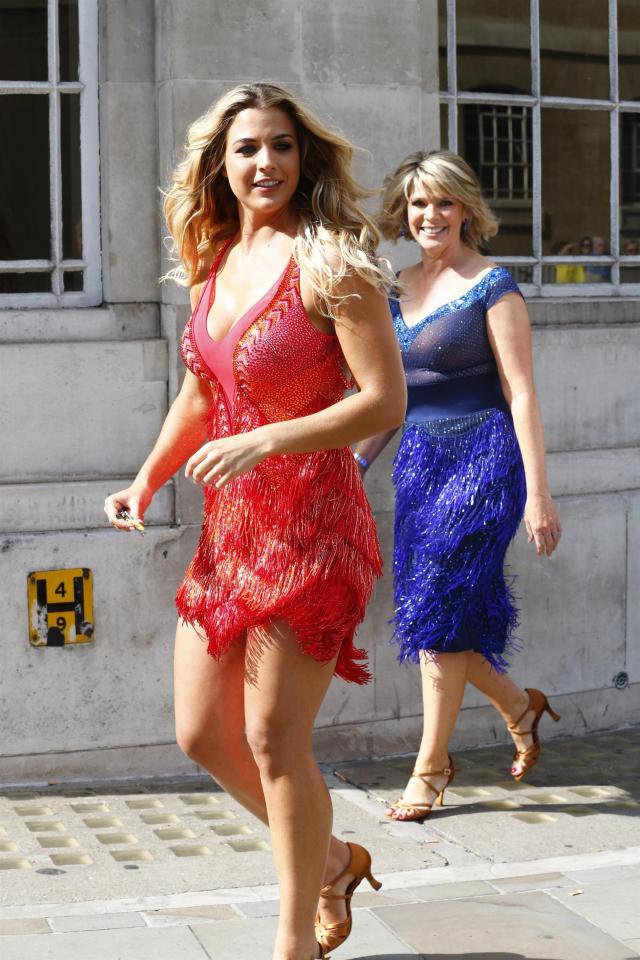  Gemma Atkinson and Ruth Langsford stroll along outside the venue