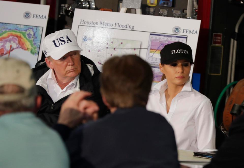  Melania sat beside President Trump as they received a briefing on the catastrophic floods