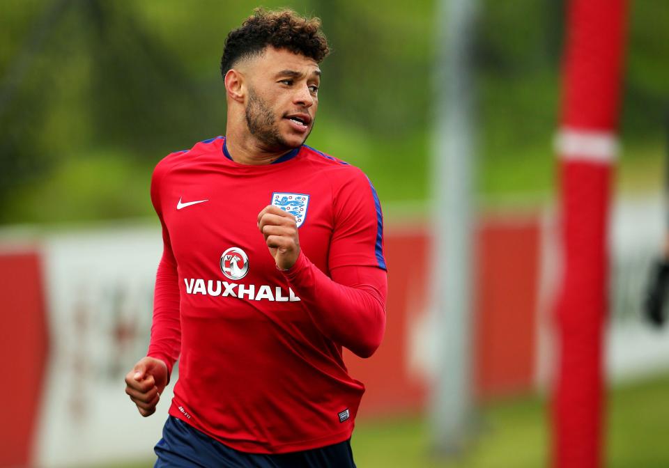 Alex Oxlade-Chamberlain could be leaving Arsenal to join Liverpool