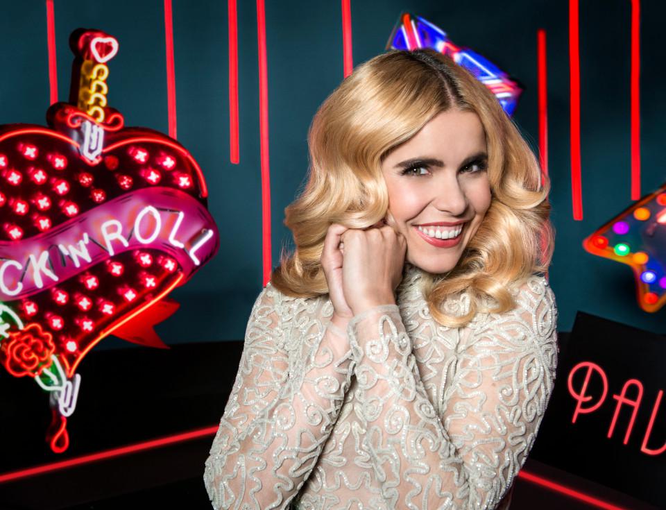  Paloma Faith is a British singer with three platinum albums