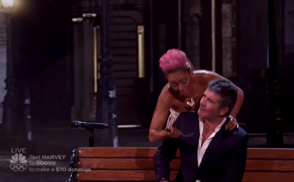  Mel B wasted no time 'stabbing' Simon Cowell on the most recent episode of America's Got Talent