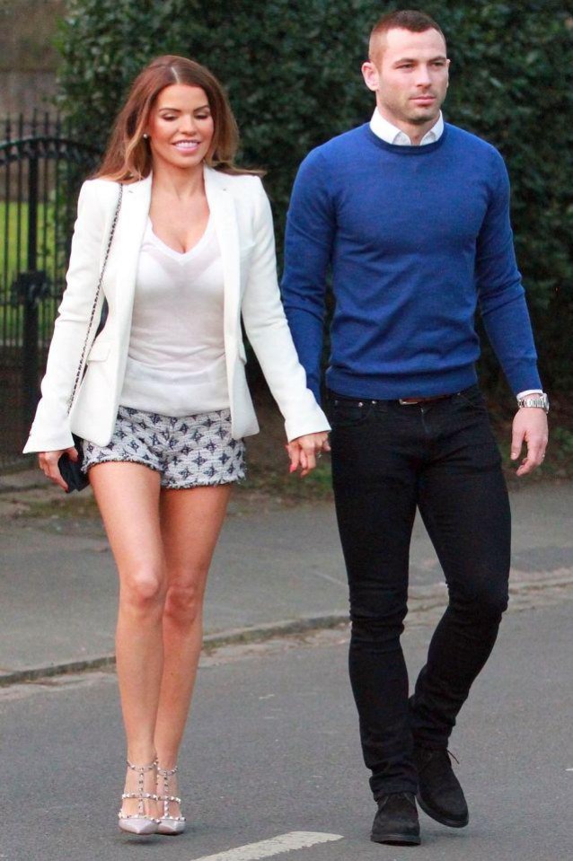 Tanya with footballer hubby Phil, who won’t ever complain of having no Yorkshire puddings with his dinner again