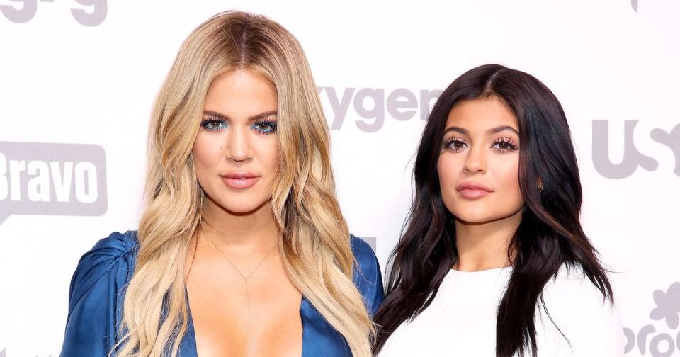  Khloe Kardashian and Kylie Jenner are planning a nude pregnancy shoot together, reports claim