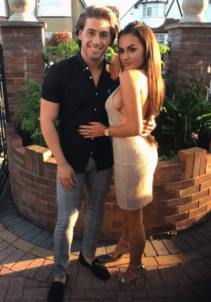  Kem and girlfriend Amber Davies won Love Island 2017