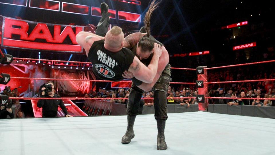  Braun chokeslams Brock Lesnar