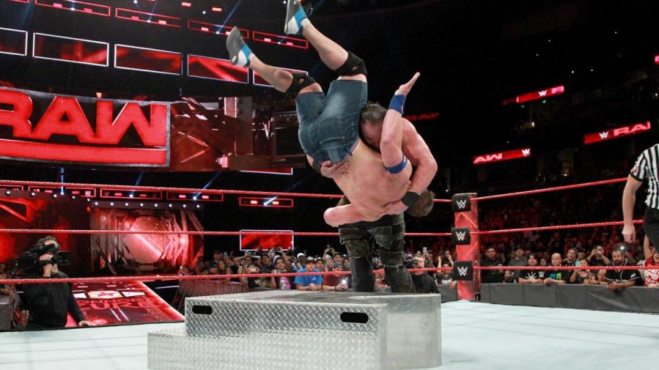  Braun Strowman manhandles Cena