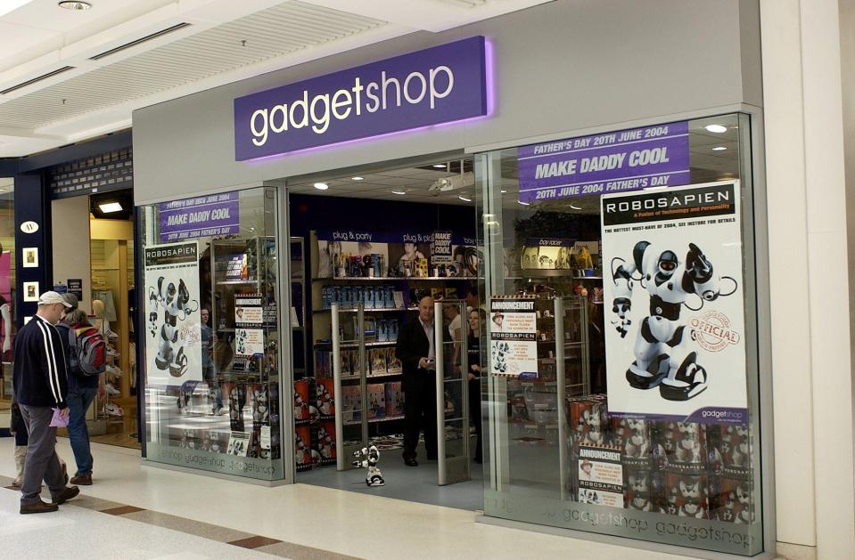  Gadget Shop closed when sales slumped over Christmas 2004