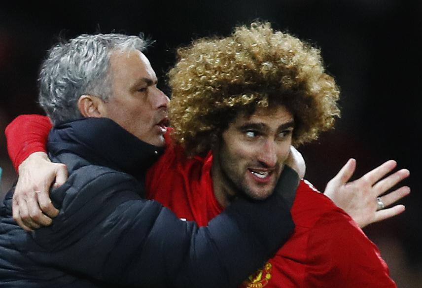 Jose Mourinho has urged United to offer Marouane Fellaini a contract extension