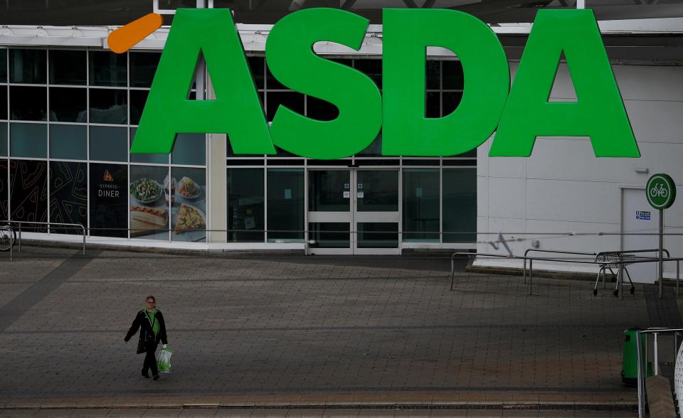  Asda has sparked a fresh petro price war by cutting prices