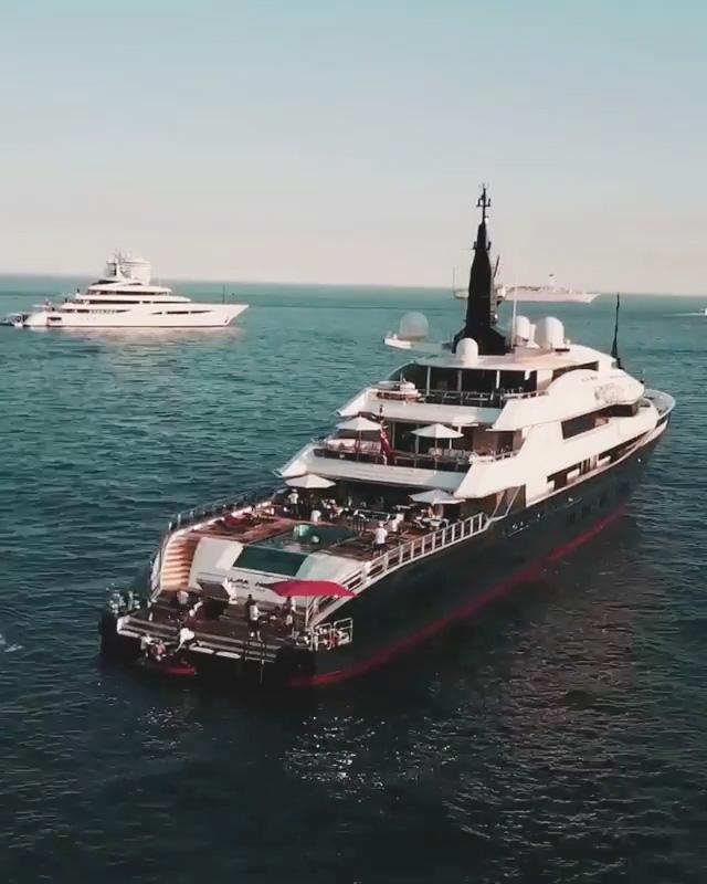 Lewis Hamilton's incredible yacht party is shown in a music video