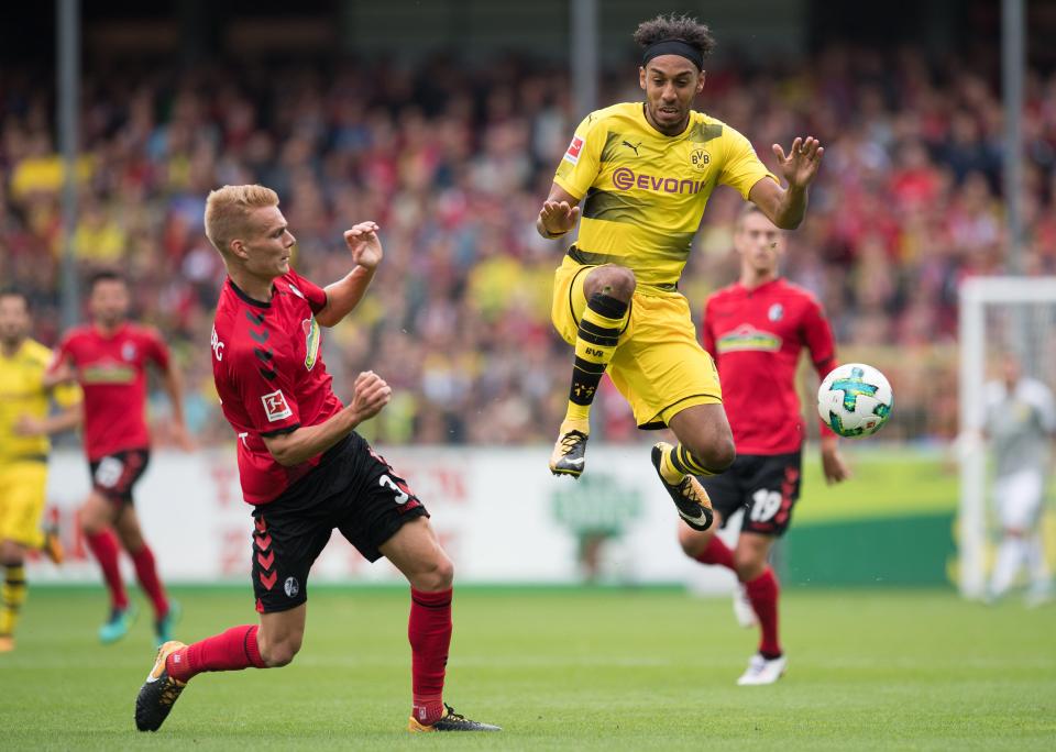  Aubameyang in action for Dortmund