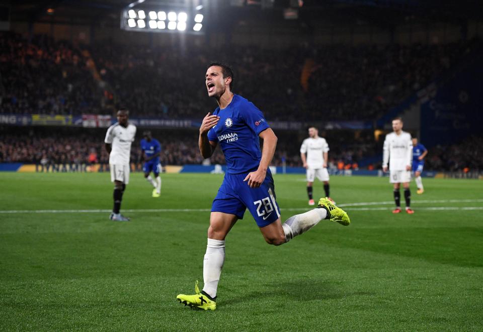  Cesar Azpilicueta scored Chelsea's third with a header