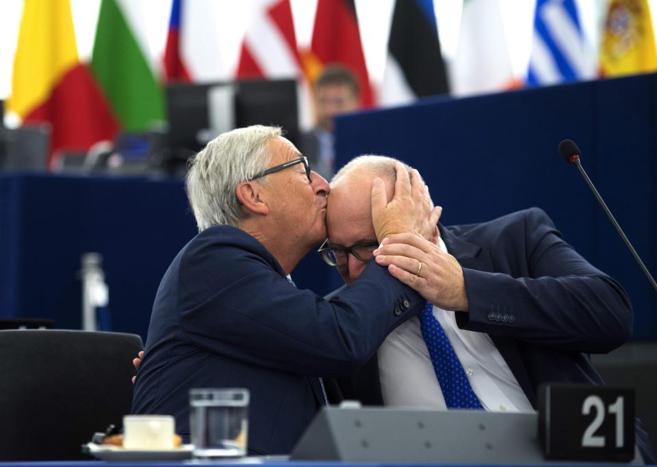  He kissed the President of the European Commission Frans Timmermans before delivering his speech at the European Parliament