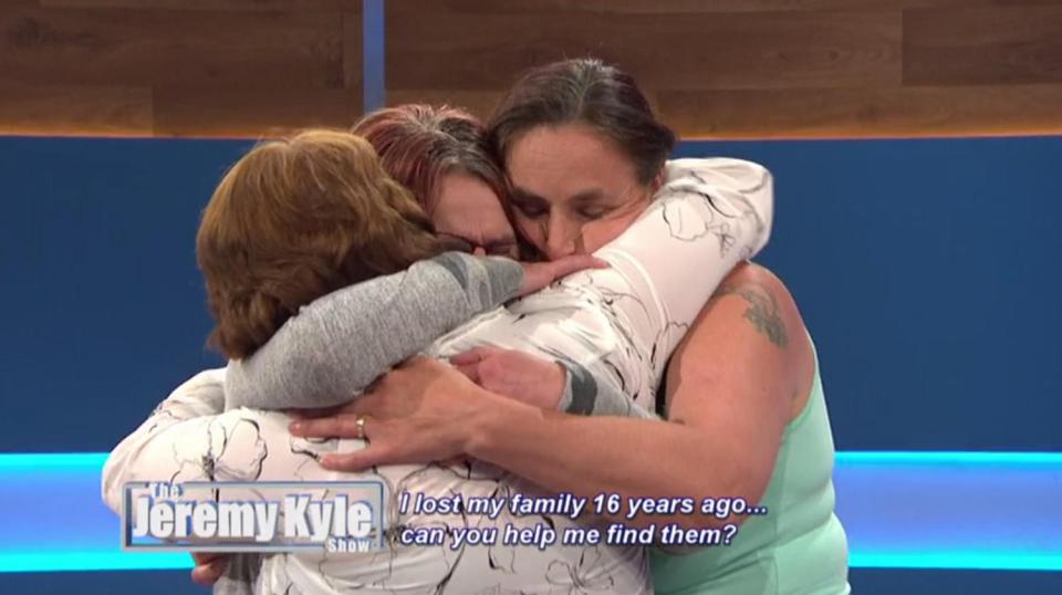  The sisters sobbed as they were reunited on The Jeremy Kyle Show