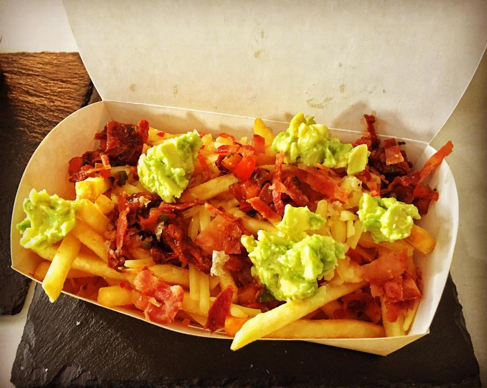 Their avocado and bacon-topped fries look delicious