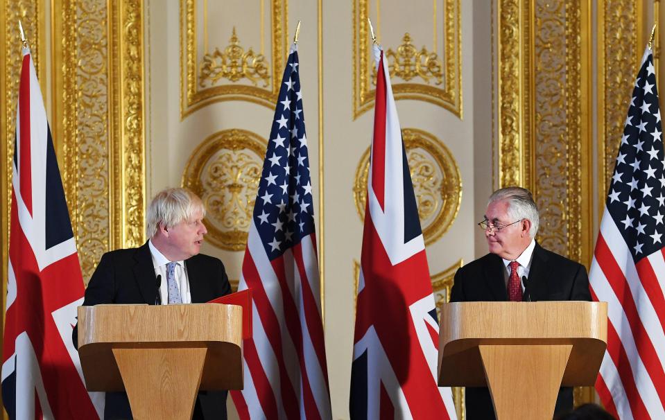  Boris Johnson and his US counterpart gave a joint speech on the disaster