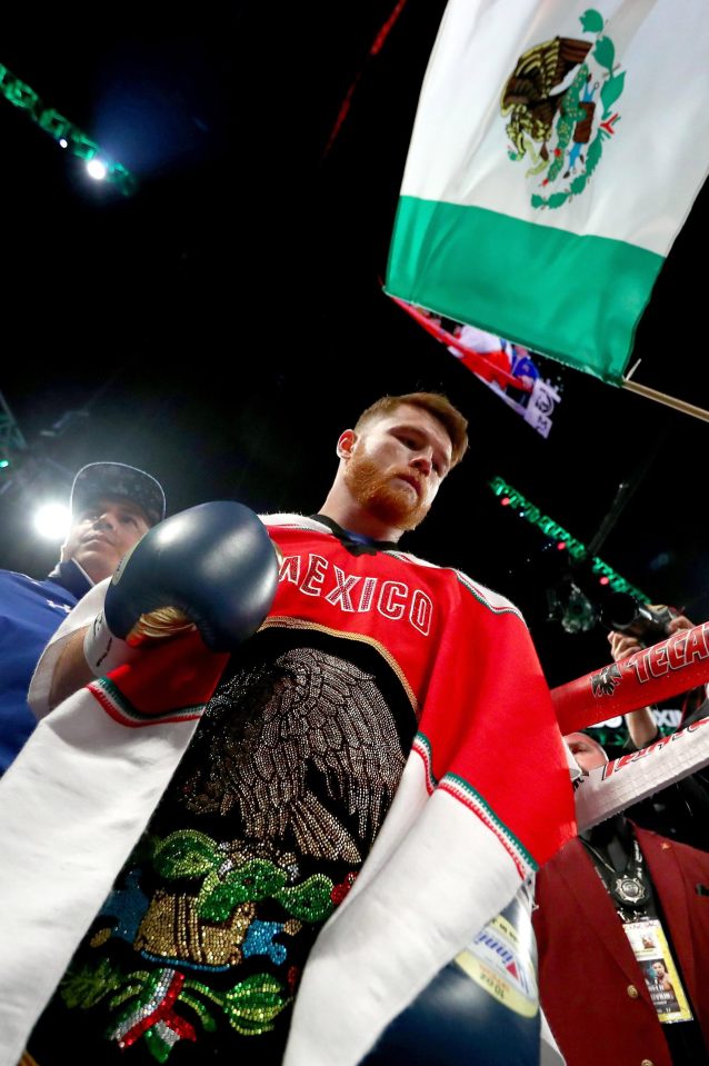  Canelo Alvarez made his way into the ring in a traditional Mexican poncho