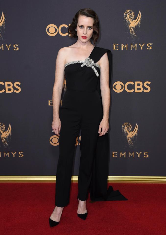  Claire Foy stunned in this chic jumpsuit