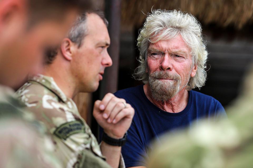  Sir Richard Branson in discussion with Lt Col Paul Maynard on the British Virgin Islands