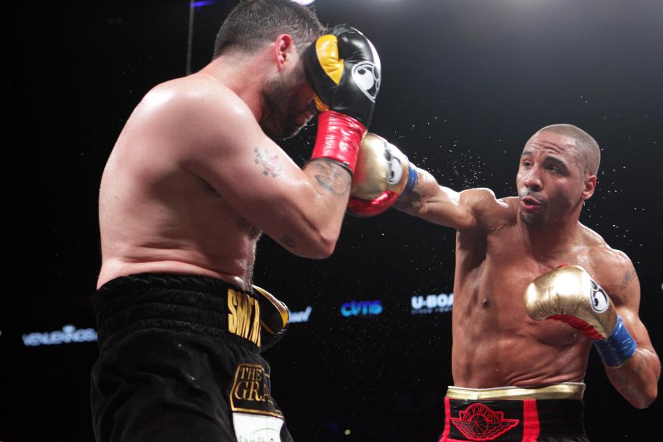  Liverpudlian contender Paul Smith suffered a tenth round TKO at the hands of the Olympic gold medallist