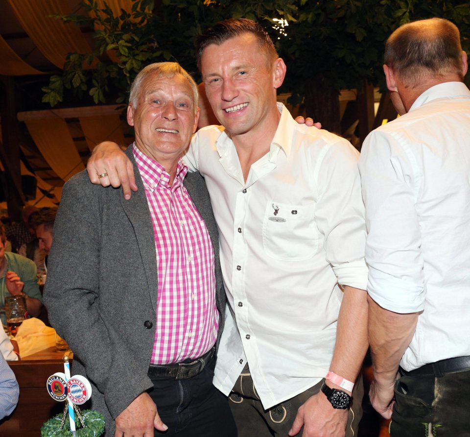 Former Bayern Munich and Wolfsburg striker Ivica Olic relaxes at Oktoberfest