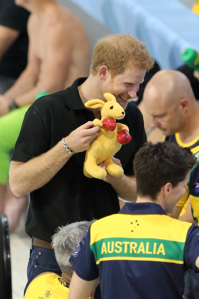  Prince Harry met competitors from the games